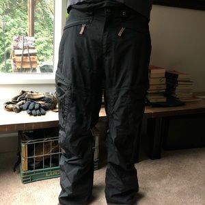 The north face snowboard or ski pants